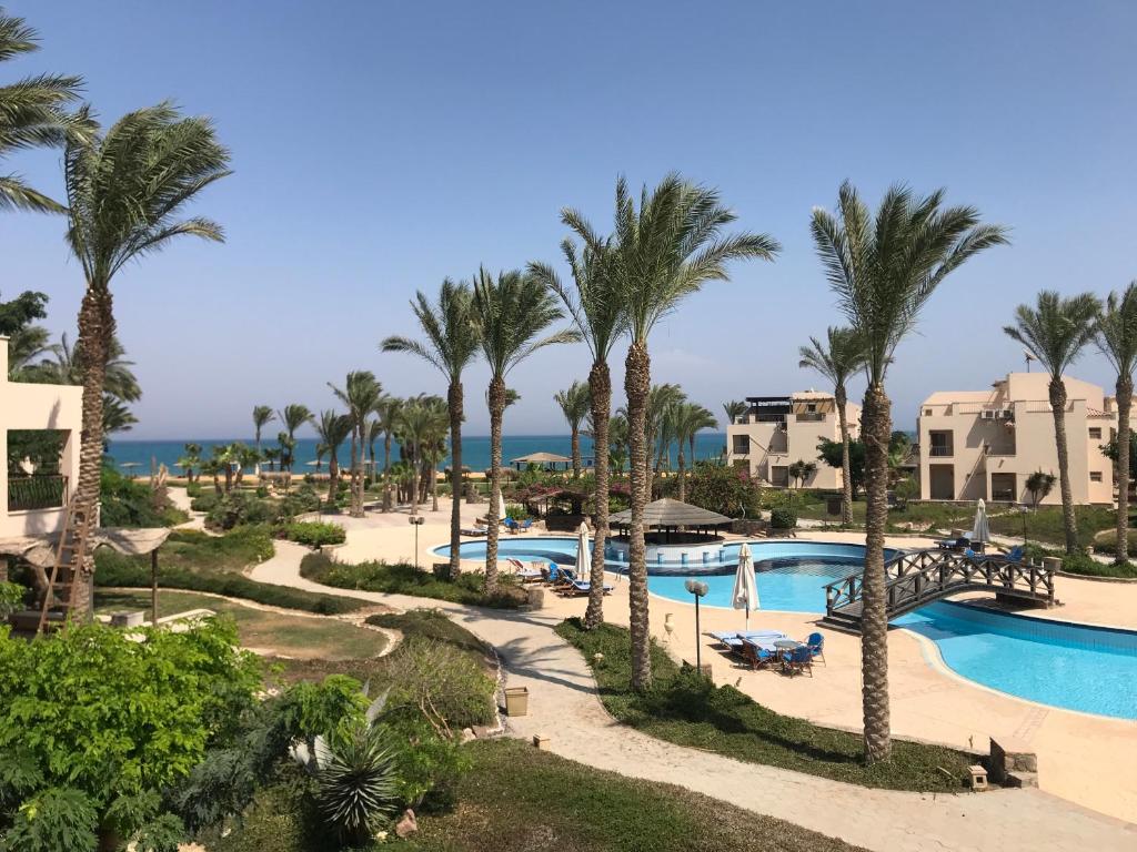 El Ein Bay Sokhna Resort New Giza Development