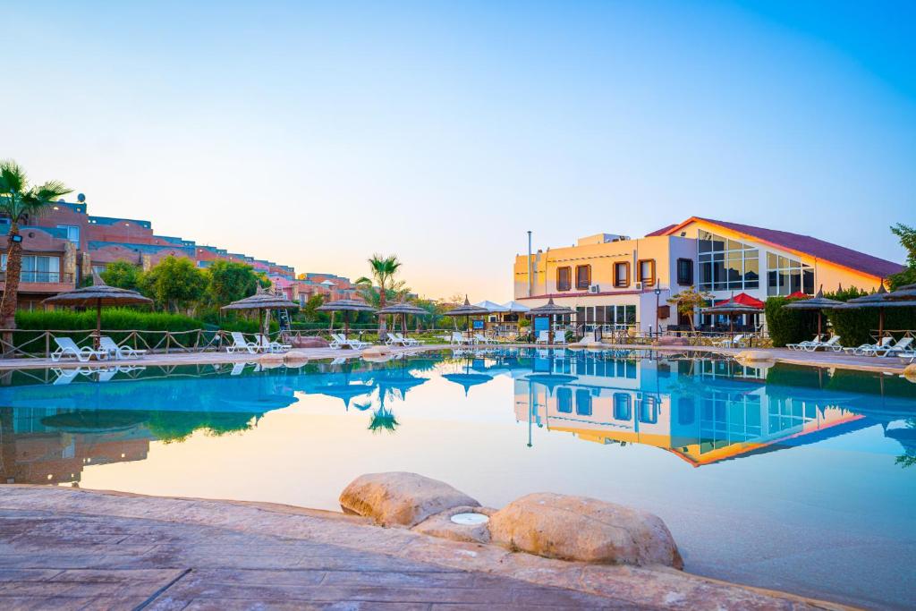 Marina Wadi Degla El Sokhna Resort - Al Ain Al Sokhna, Egypt