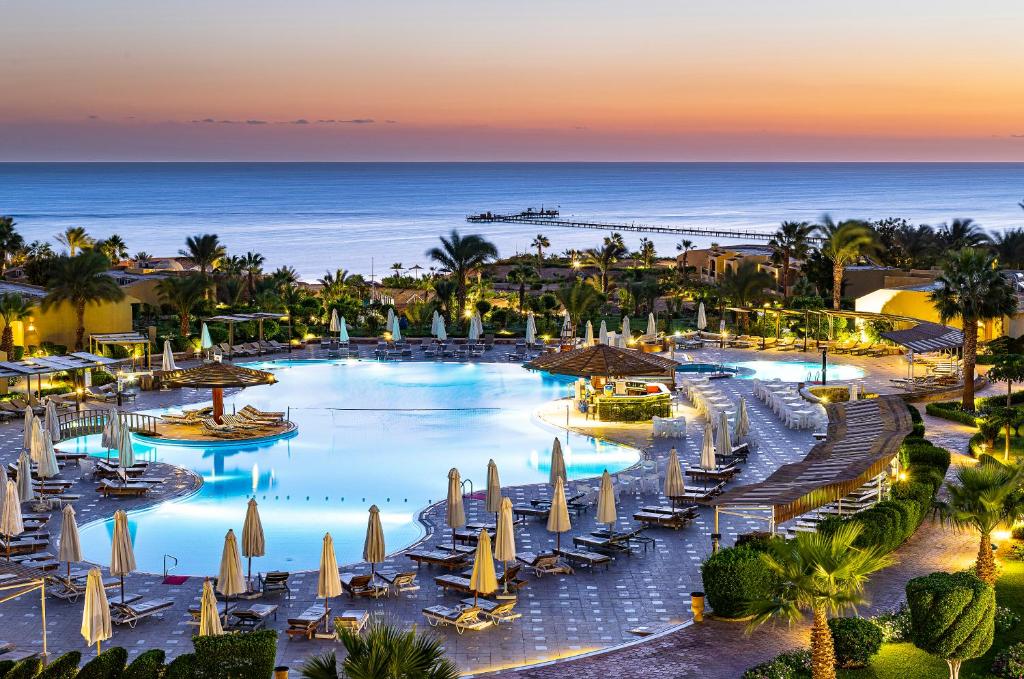 three corners fayrouz plaza beach resort