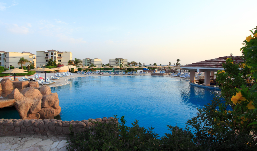 harmony-makadi-bay-hotel--resort-egyp
