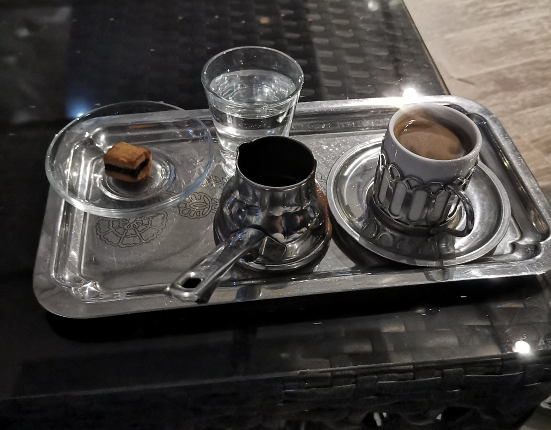 Vibes Lounge & Terrace - New Cairo, Egypt