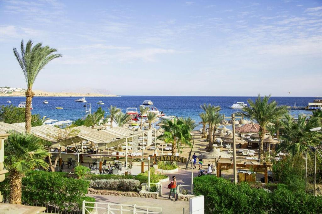 cataract layalina resort