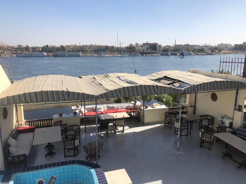 فندق Nile Castle: معلم تاريخي للحضارة القديمة