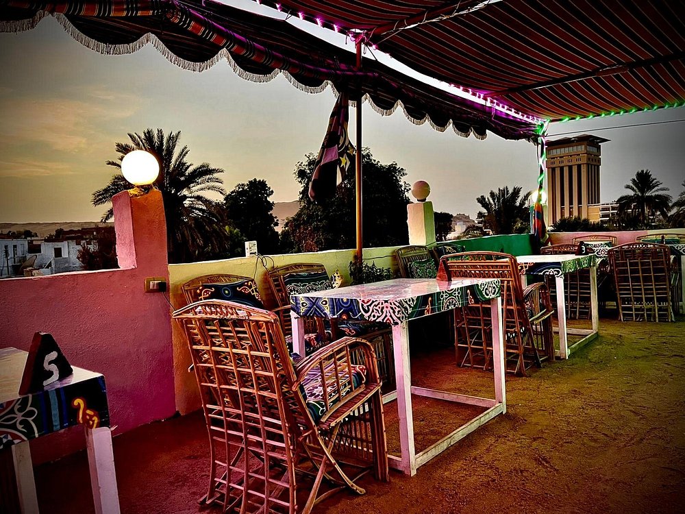 Bob Marley Guest House & Restaurant & Cafe - Elephantine Island, Aswan, Egypt