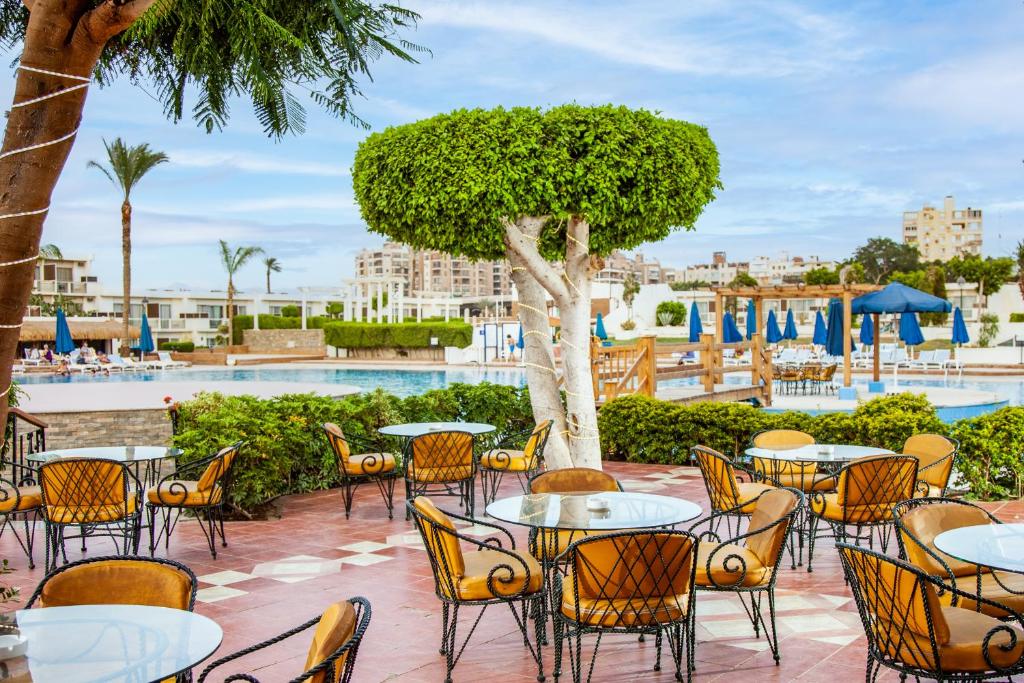 منتجع بيراميدز بارك القاهرة