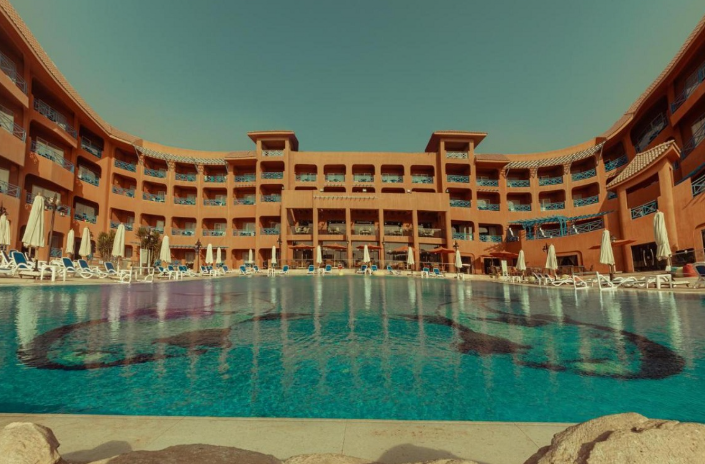 ات كانكون السخنة - عين السخنة، مصر: وجهتك النهائية للرفاهية والاسترخاء