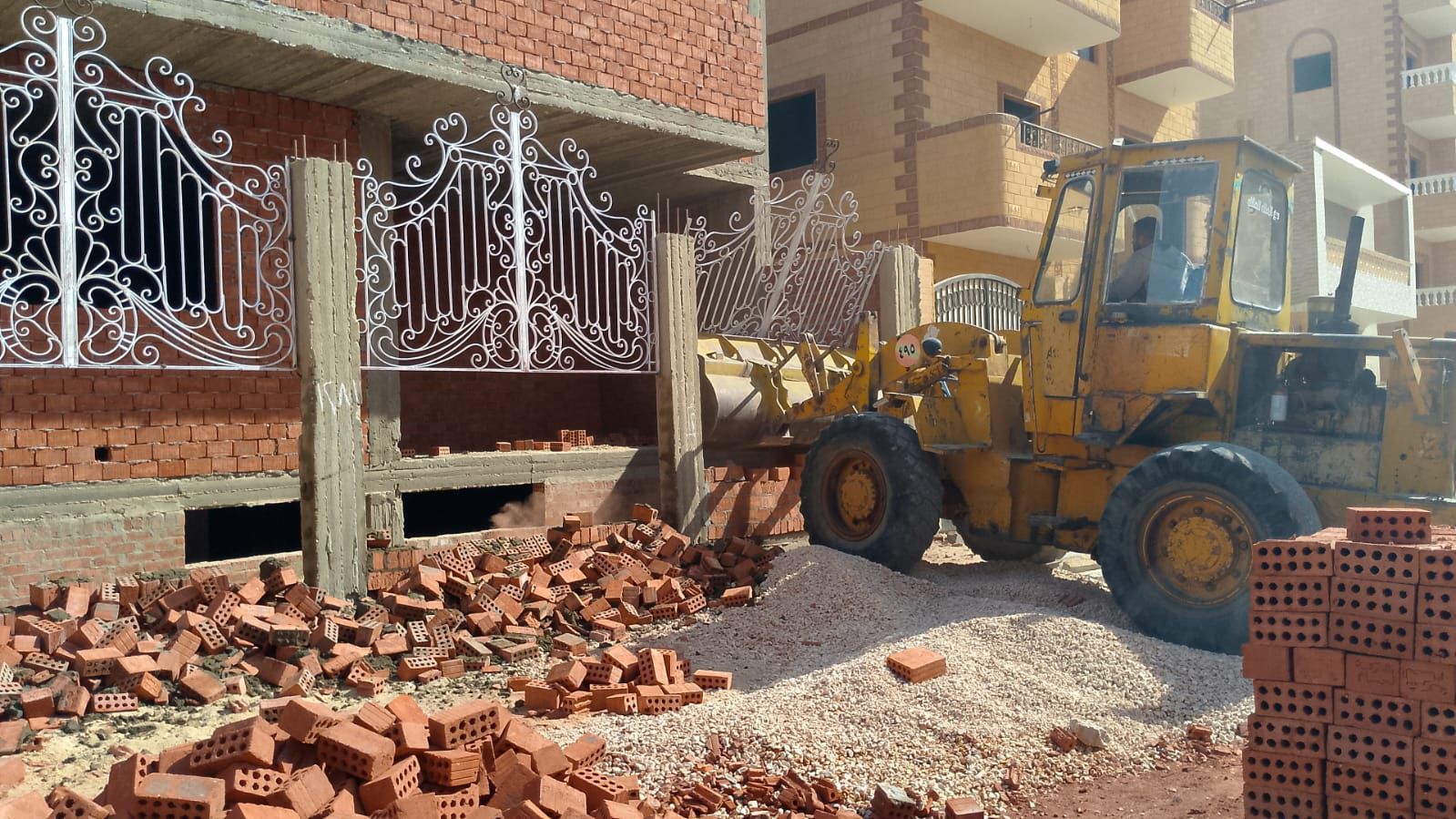 Housing Ministry: Removal of Building Violations, Encroachments, and Closure of Illegal Activities in New Cities