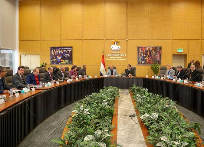 Ministers of Housing and Public Enterprises Discuss Developments in Joint Projects