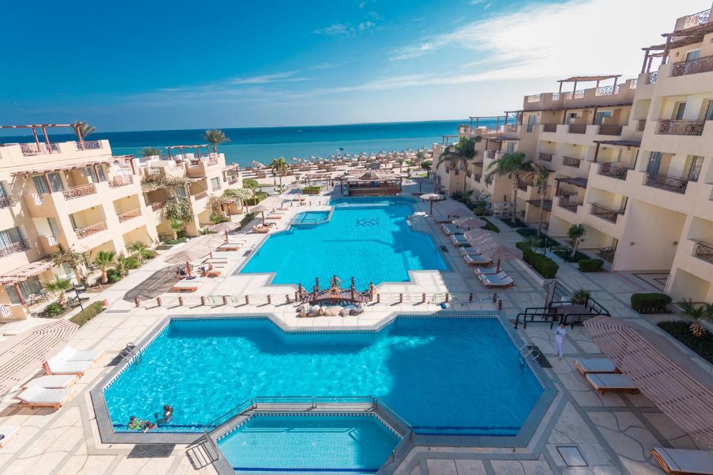 Imperial Shams Abu Soma 1