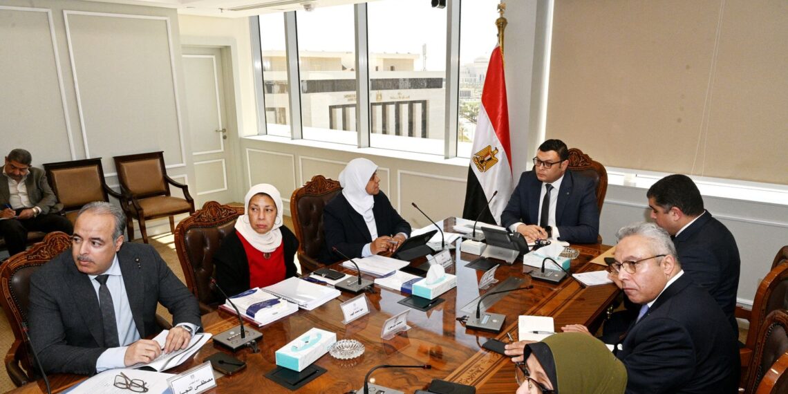Minister of Housing Reviews Draft Law to Amend Certain Provisions of the Building Law