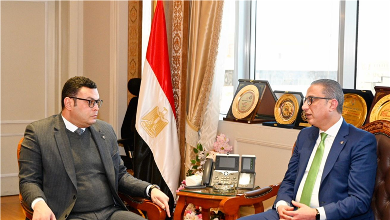 Minister of Housing and Governor of Fayoum Follow Up on the Implementation of the High-Speed Electric Train Project