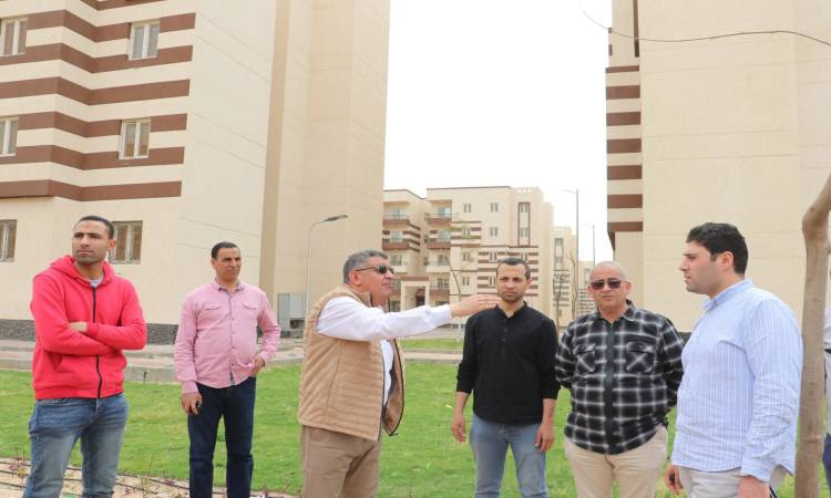 Housing Minister Follows Up on Projects in Sadat City: 82 Residential Buildings
