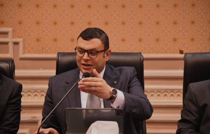 Housing Minister Follows Up on the Implementation Status of the Diarna Residential Project in Sadat City