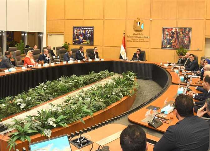 Minister of Housing: Continued Incentives for Real Estate Developers