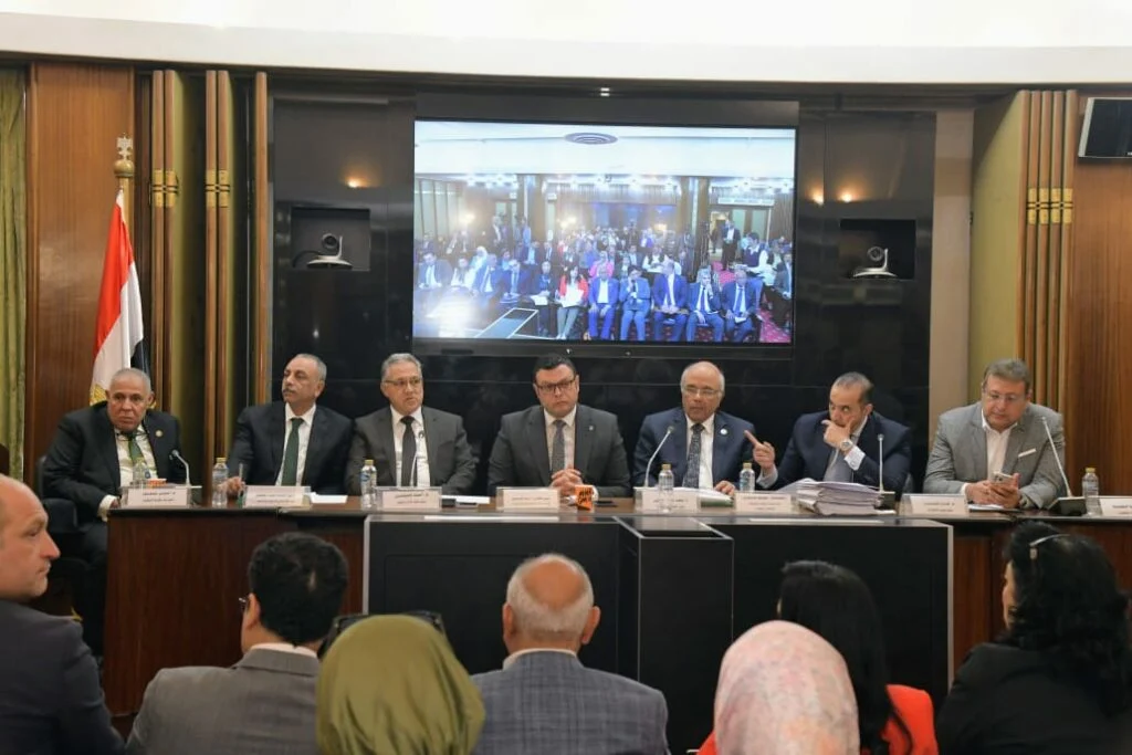 Parliamentary Housing Committee Continues Old Rent Law Amendments with Governors Attending Next Sunday