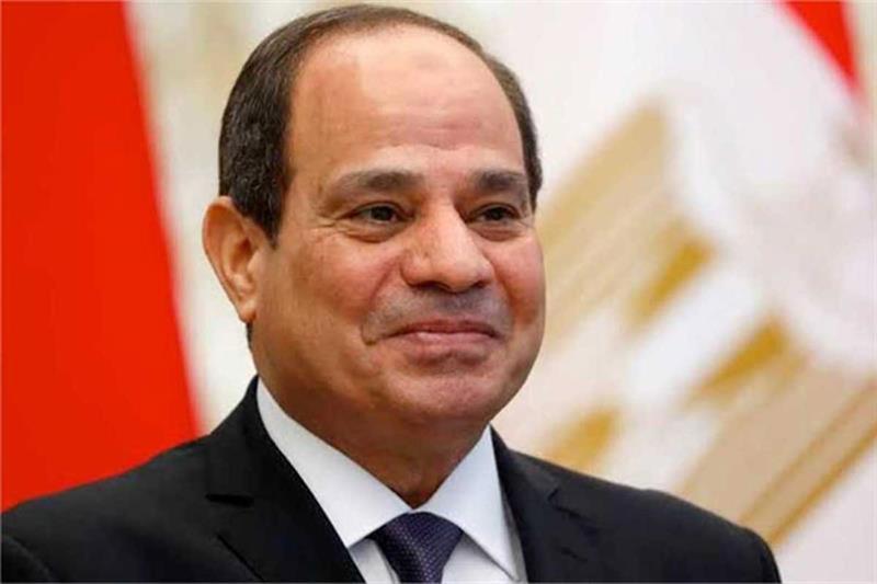 President El-Sisi Holds Meeting with Prime Minister and Minister of Finance