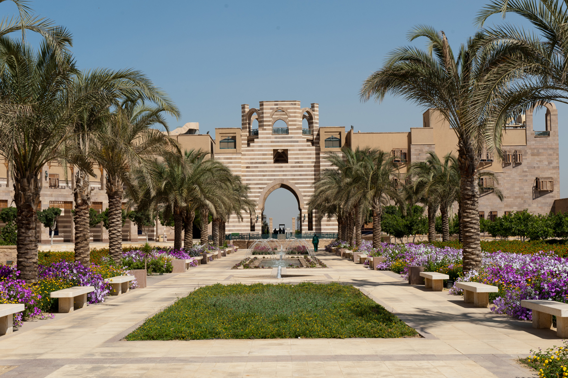 Best Compounds in Egypt Near International Schools
