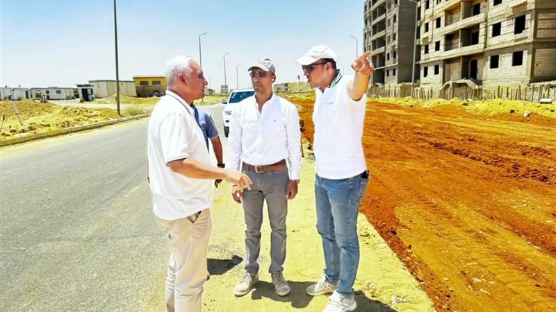 Head of New Cairo City Authority Inspects Housing Projects and Road Developments