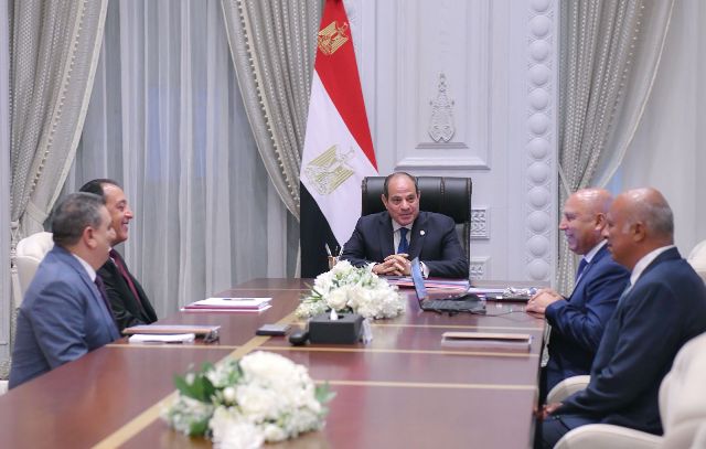 President El-Sisi Directs Acceleration of Localization of Petrochemical and Mining Industries in Egypt