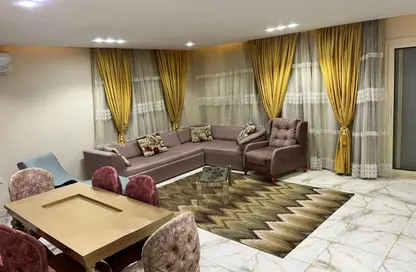 شقق الاستوديو مقابل شقق الغرفتين