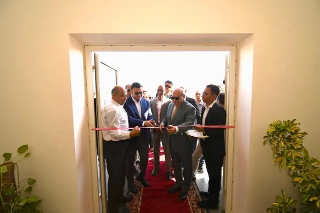 Minister of Housing Inaugurates New Cairo Cultural Center to Promote Cultural and Artistic Activities