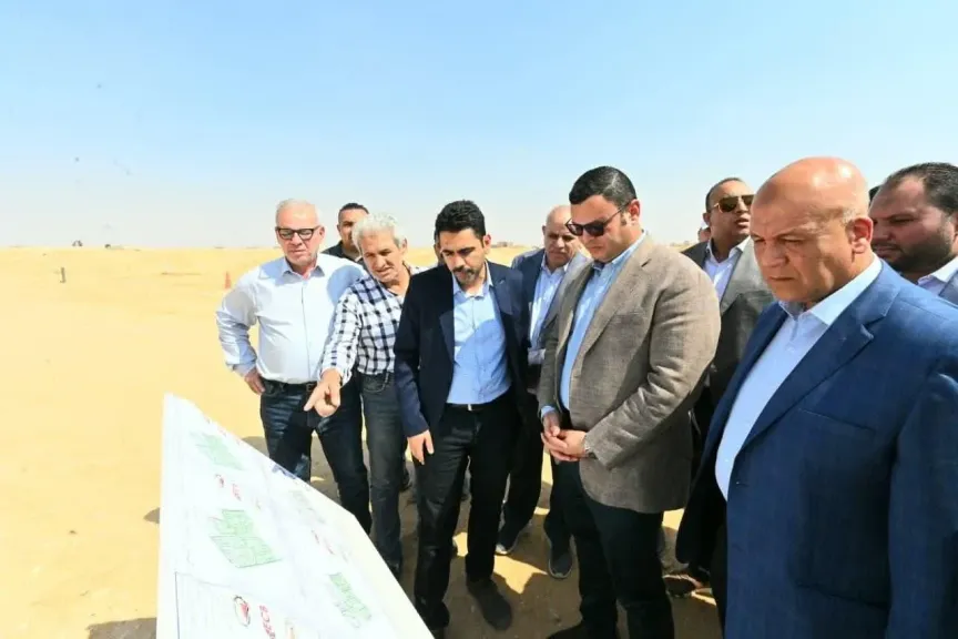 Minister of Housing Inspects the Technology Center for Citizen Services in New Obour