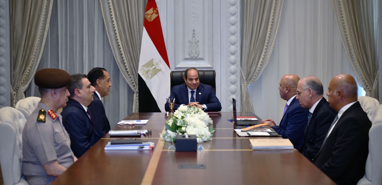 President El-Sisi Reviews Opportunities for Expansion in Industrial Zones