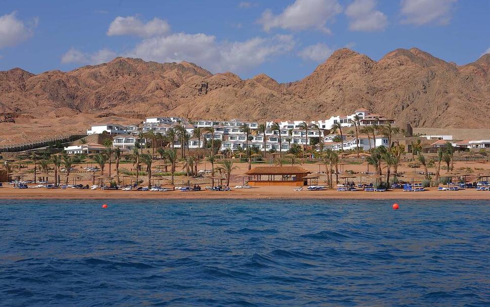 عقارات دهب: جوهرة البحر الأحمر الخفية