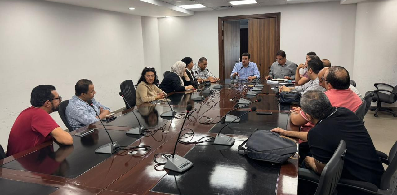 New Cairo Officials Discuss Residents’ Demands and Suggestions