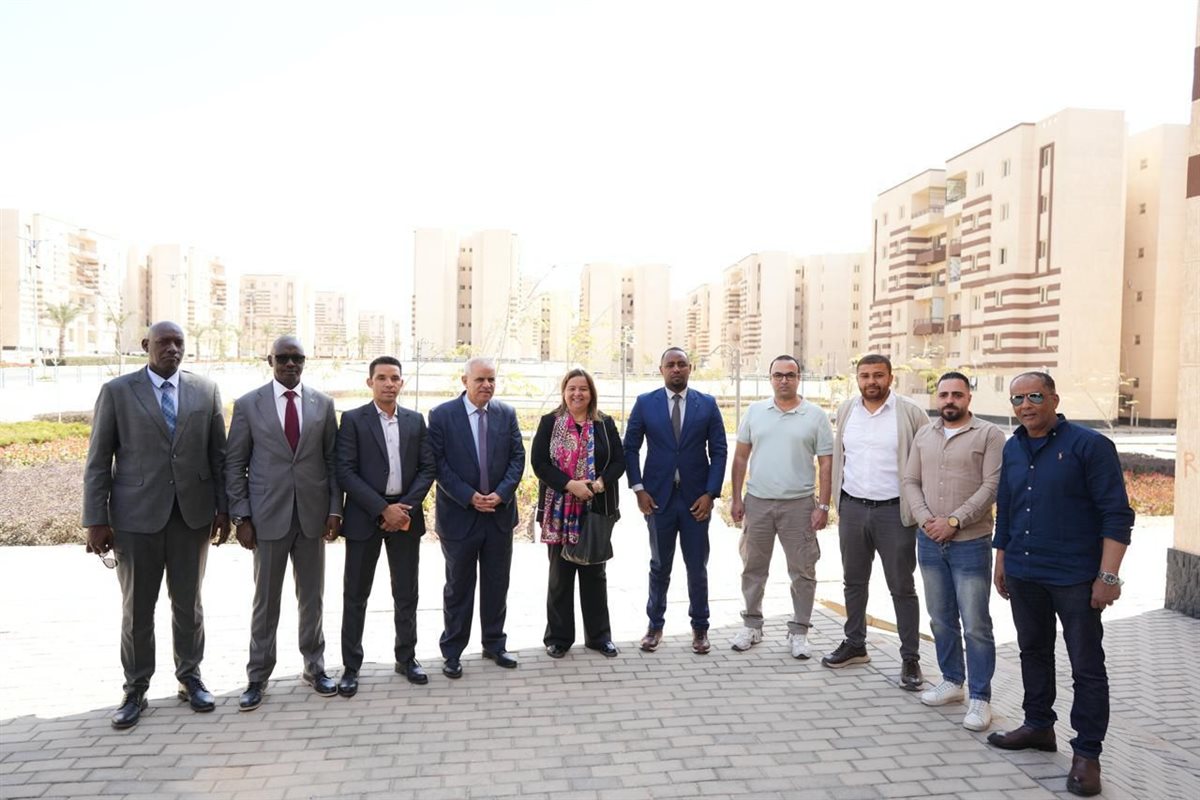 Egypt and Rwanda Discuss Sharing Social Housing Expertise and Enhancing Cooperation in Infrastructure Projects