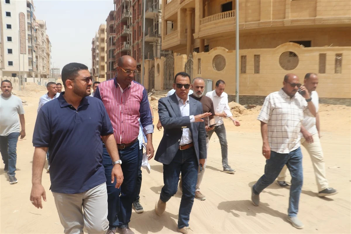 Head of the 6th of October City Authority Carries Out Inspection Tour of Development Projects in Ninth District, Beit Al Watan, and the Central Axis