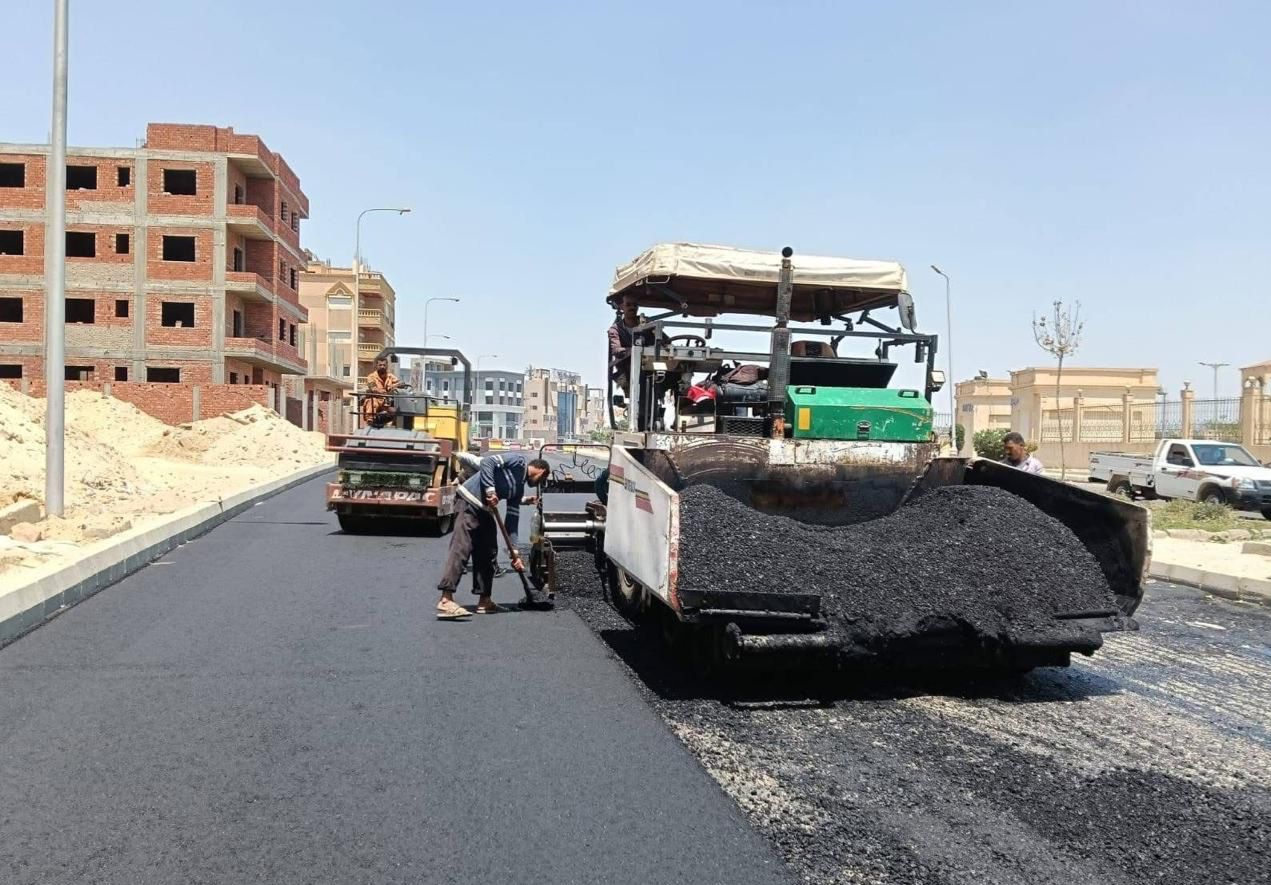 Housing Minister Reviews Progress of Road Development and Upgrading Projects in 6th of October, New October, Obour, Shorouk Cities, and Tourist Villages