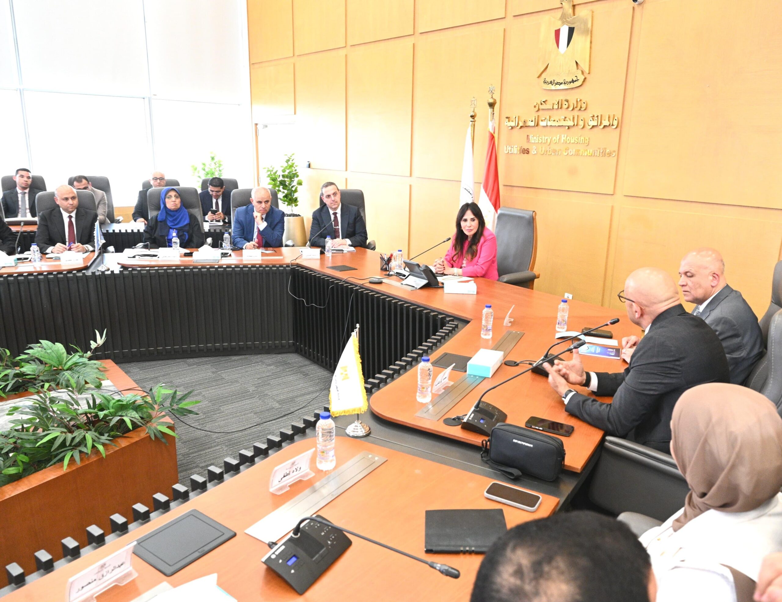 Minister of Housing Meets Officials of Madin Misr Company to Review Cleaning, Maintenance, and Landscaping Services in Several New Cities