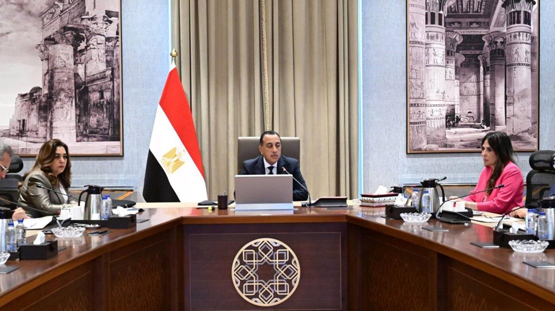 Prime Minister Reviews Progress on Procedures for Settling Building Violations