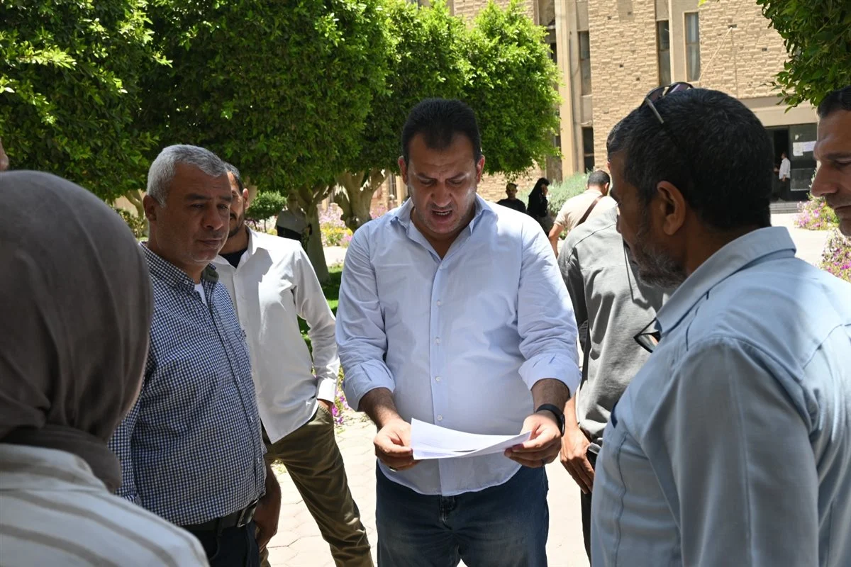 Head of Tenth of Ramadan City Authority Reviews Speed of Building Permit Procedures at the Technology Center