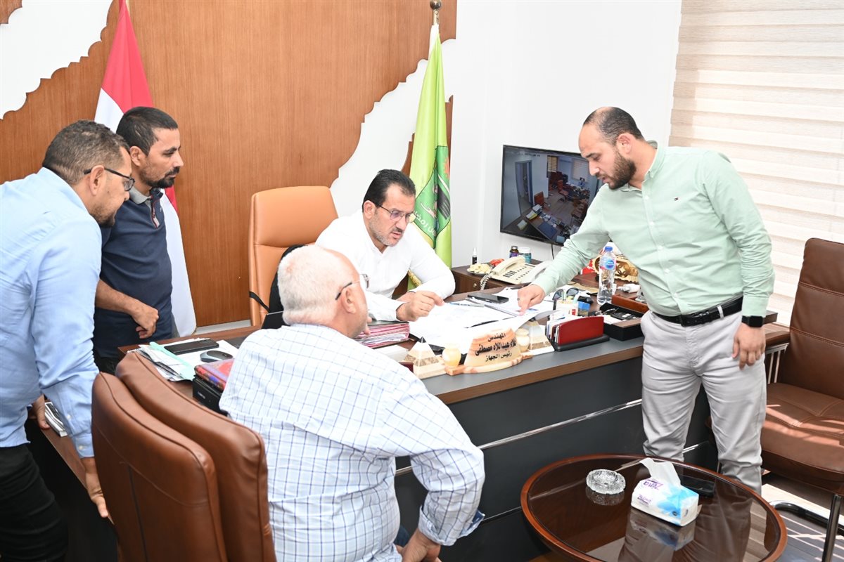 Coordination Meeting Between 10th of Ramadan and Badr City Authorities to Review the Route of the Treated Irrigation Water Pipeline