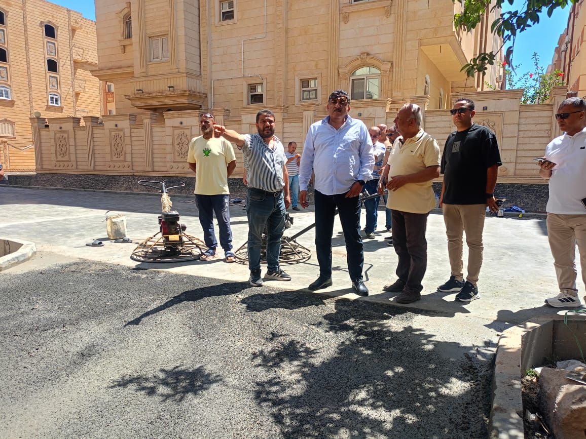 Head of New Damietta City Authority Reviews Road Projects