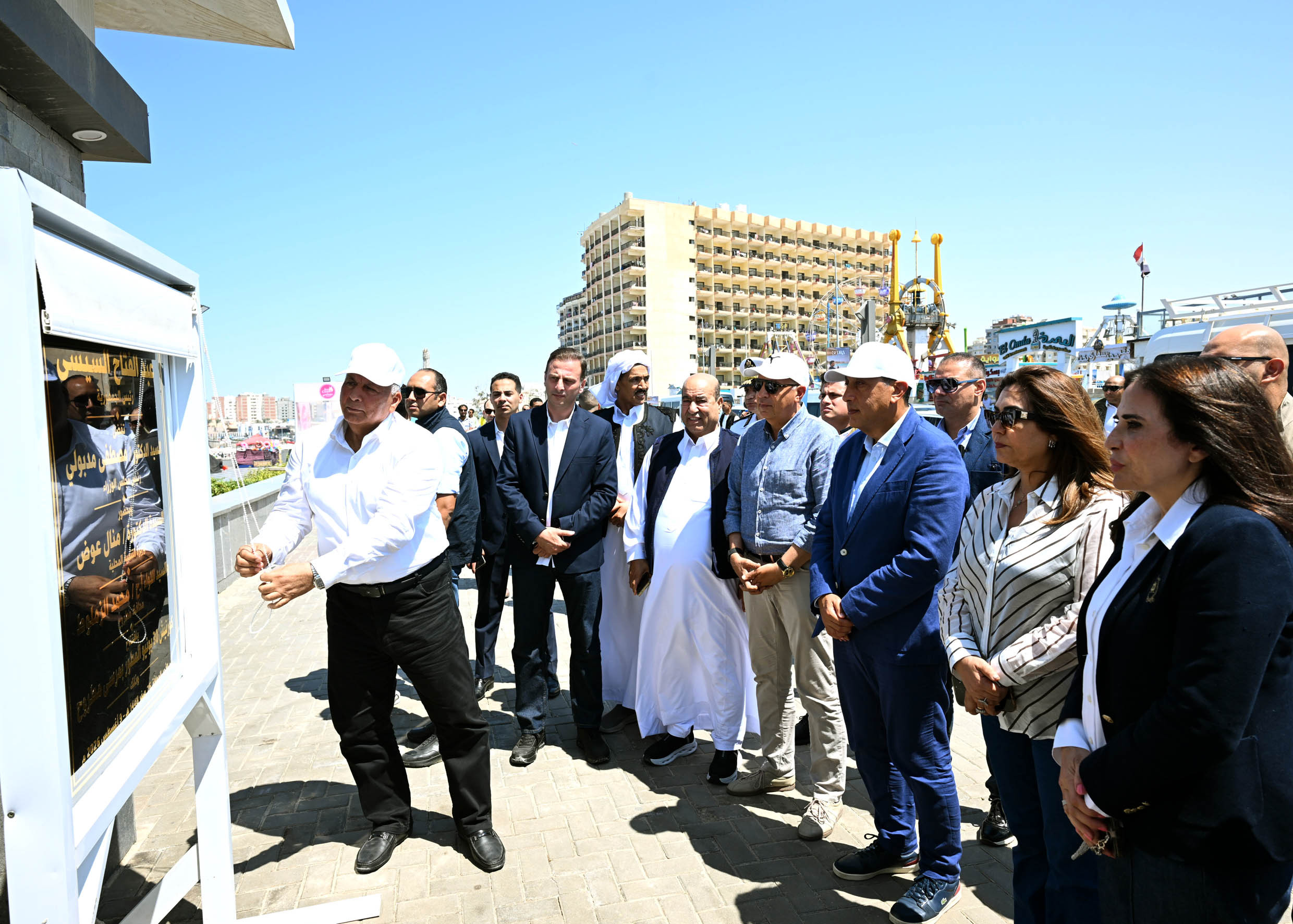 Madbouly Inaugurates the Developed June 30 Corniche in Matrouh and Visits Egypt’s Treasures Exhibition