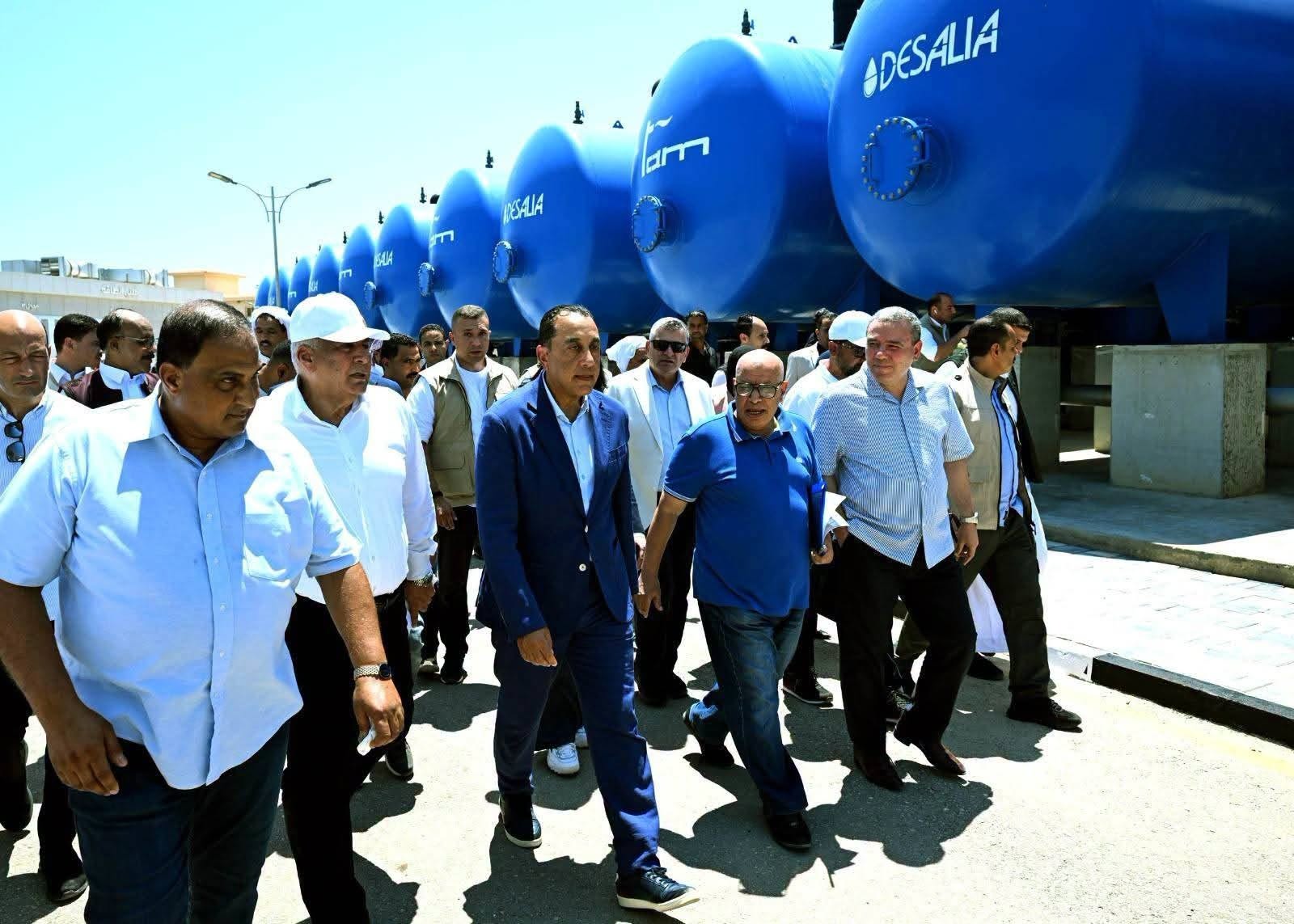 Prime Minister Inspects Al-Rumeila Desalination Complex in Matrouh with a Capacity of 125,000 Cubic Meters a Day