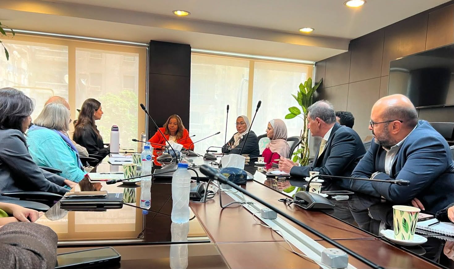 The CEO of the Social Housing Fund Receives World Bank Delegation